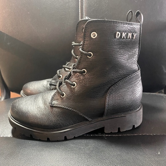 Girls DKNY Stassi Moto Boots Black Leather Size 1 - Picture 8 of 14